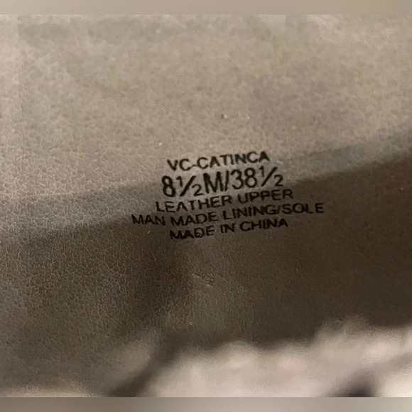 SOLD Vince Camuto Women's Catinca Ankle Boot NWOB 8.5 - Picture 7 of 8